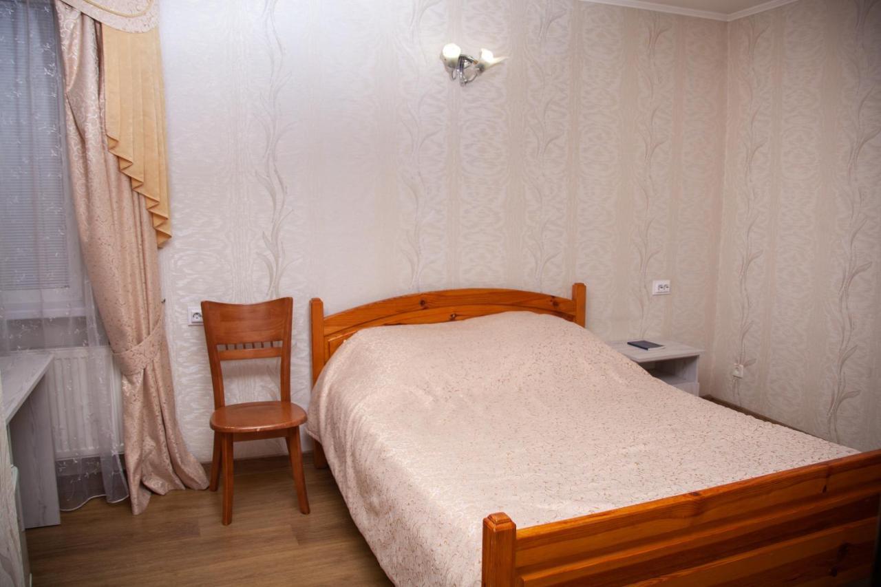 Hotel Piligrim 2 Mykolajiw Exterior foto