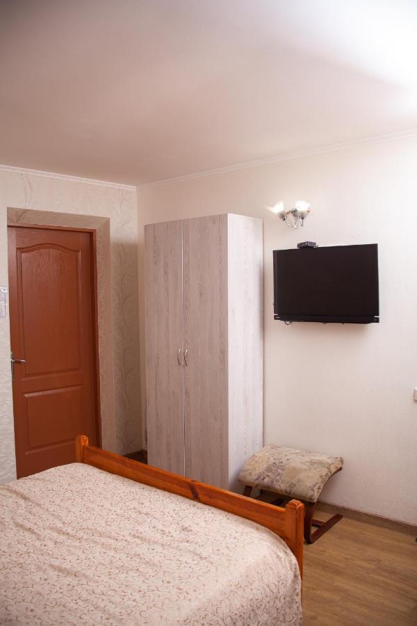 Hotel Piligrim 2 Mykolajiw Exterior foto