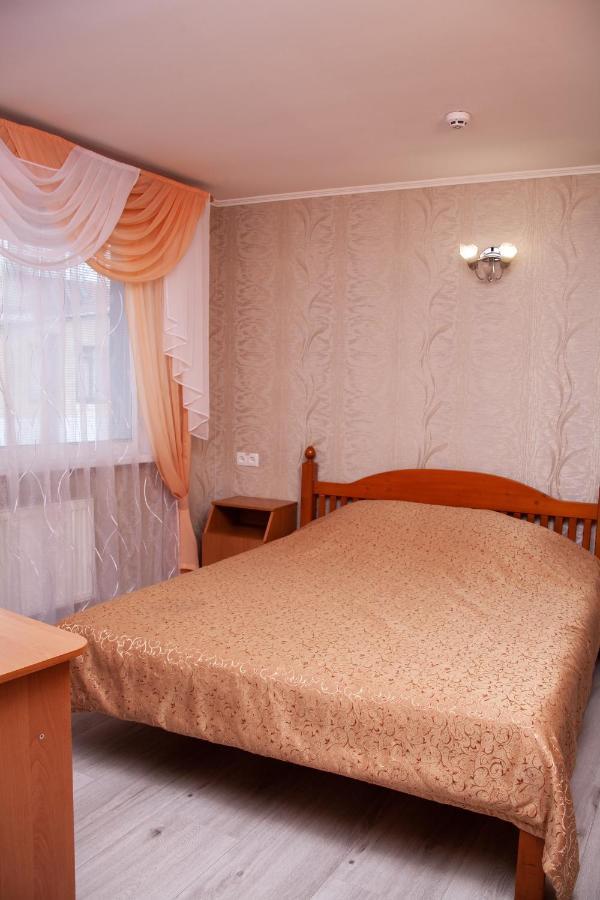 Hotel Piligrim 2 Mykolajiw Exterior foto